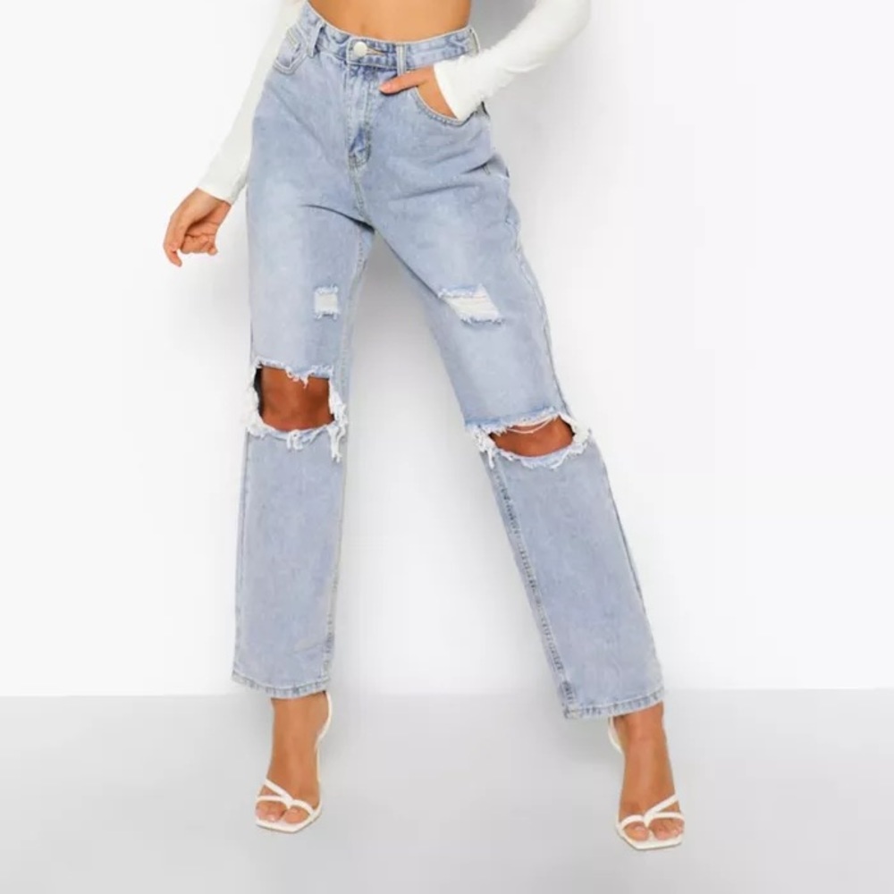 Vintage Wash Knee Rip Straight Leg Jeans
